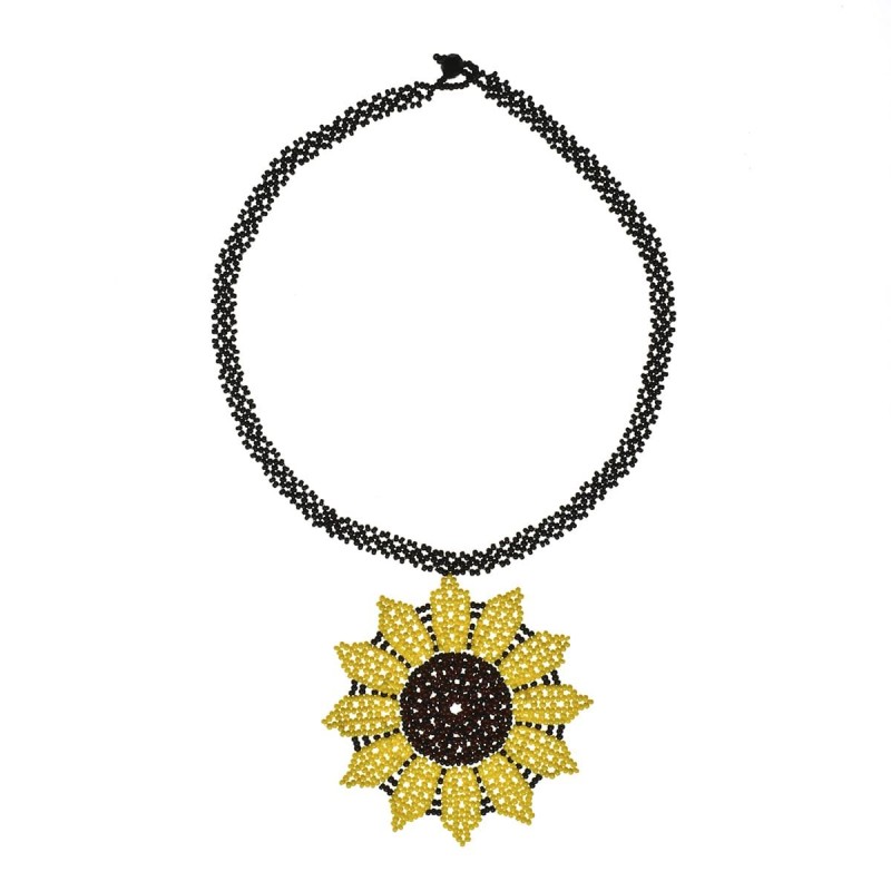 Collar Flor Chaquira Artesanal